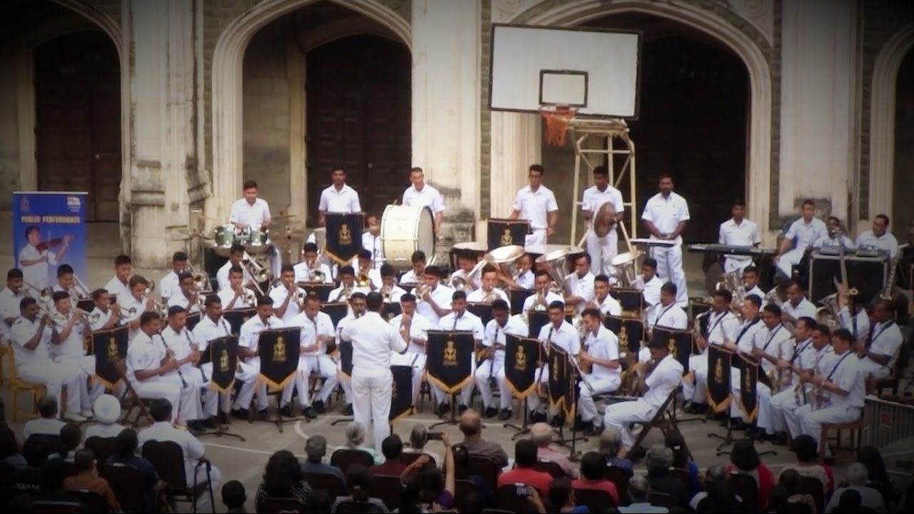 Sare Jahan se Acha - INDIAN NAVAL BAND - St. Xavier's College Public Performance