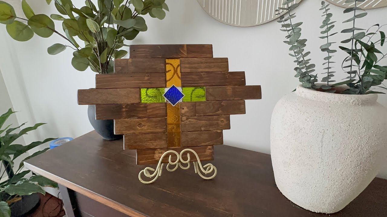 My first Wood working project with Glass (EP-52)
