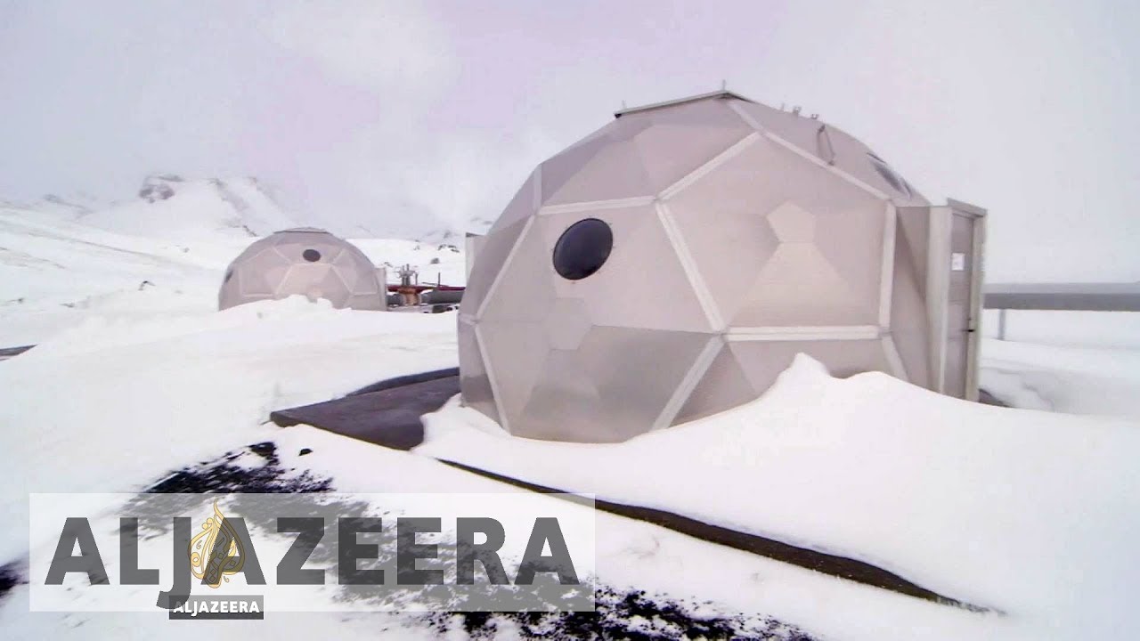 🇮🇸 Turning CO2 into stone in Iceland - earthrise