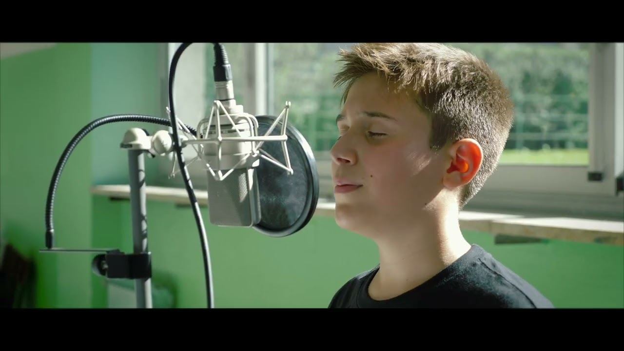 IO ME NE DEVO ANDARE - di Gabriele Bonfitto