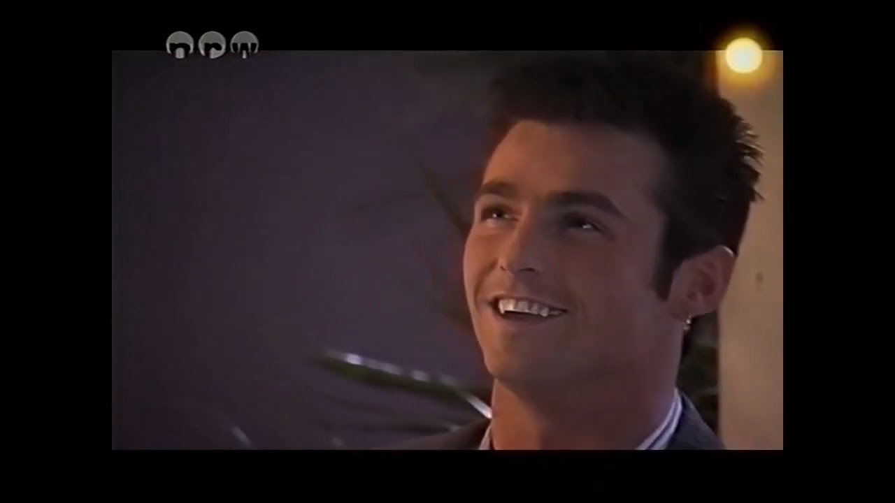 Angel Eyes-Wet Wet Wet