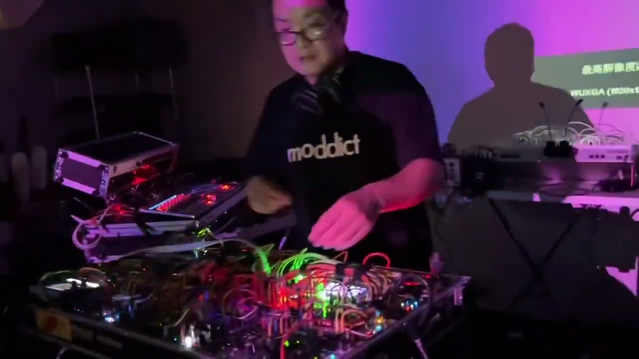 Live at shibasaki mod. modular club12. Nerdseq