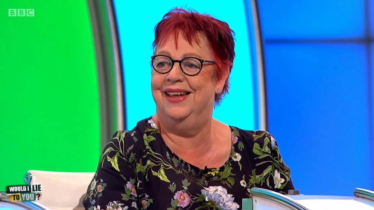 Jo Brand’s graveyard date - Would I Lie to You? [HD][CC-EN,NL]