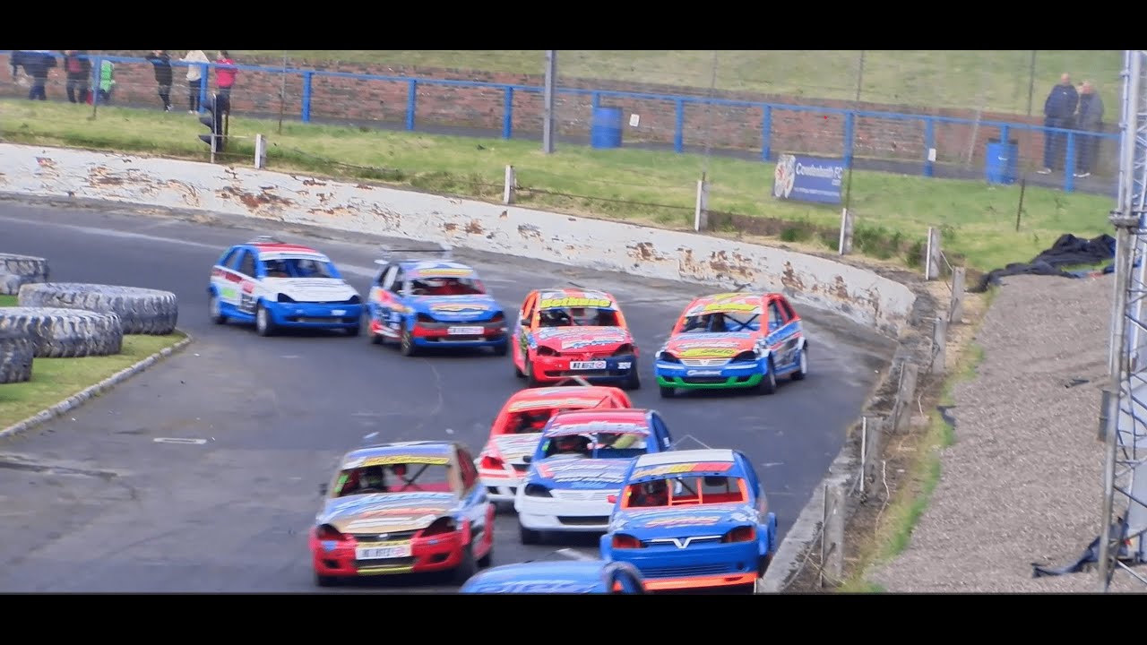 OUTRAGEOUSLY CLOSE RACING In The ORCi Stock Rods!
