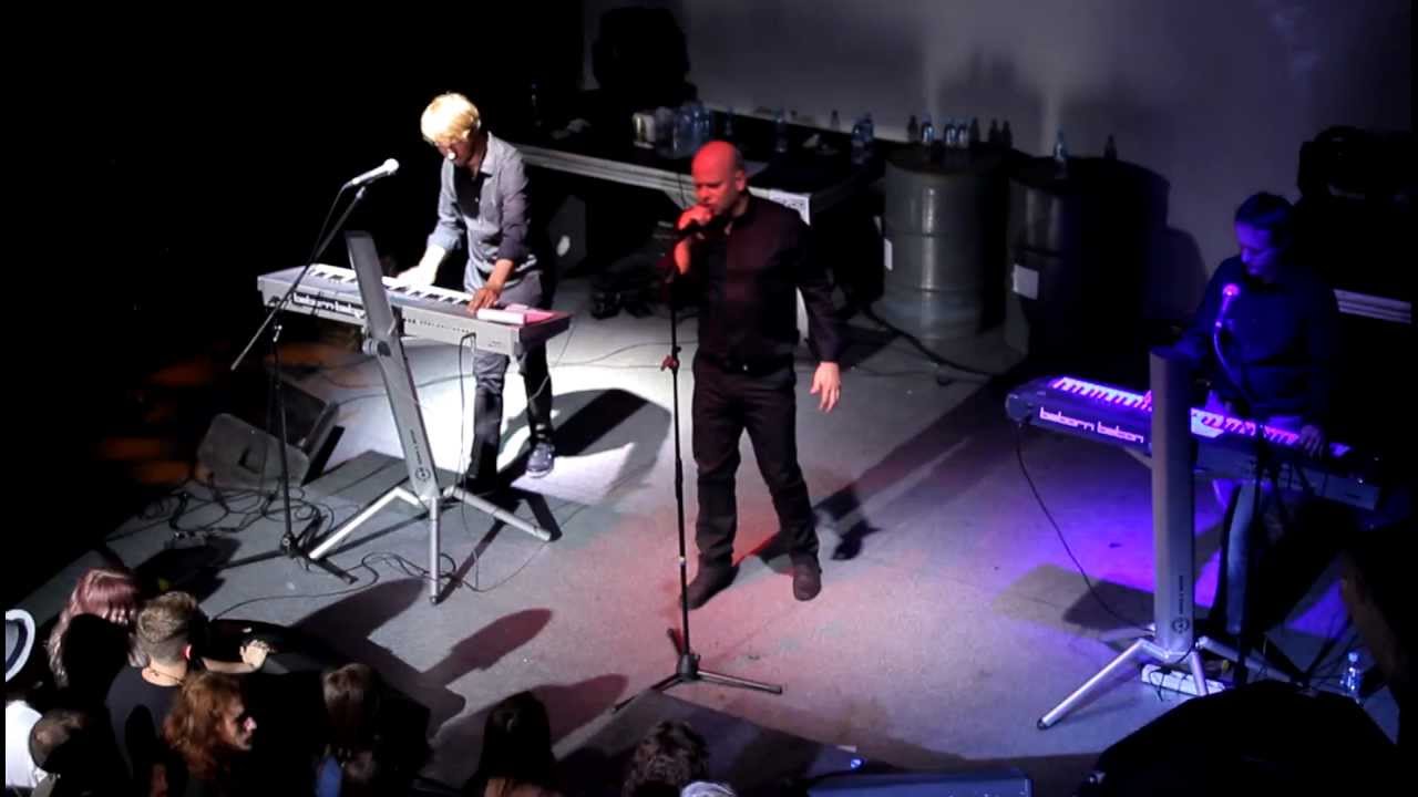 Beborn Beton - Deeper Than The Usual Feeling (live)