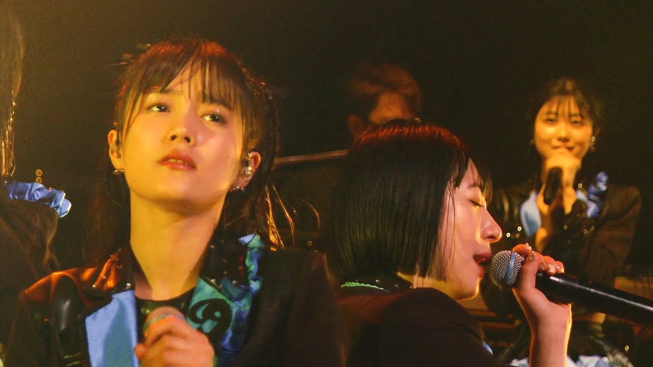 つばきファクトリー「間違いじゃない 泣いたりしない」生演奏ライブ