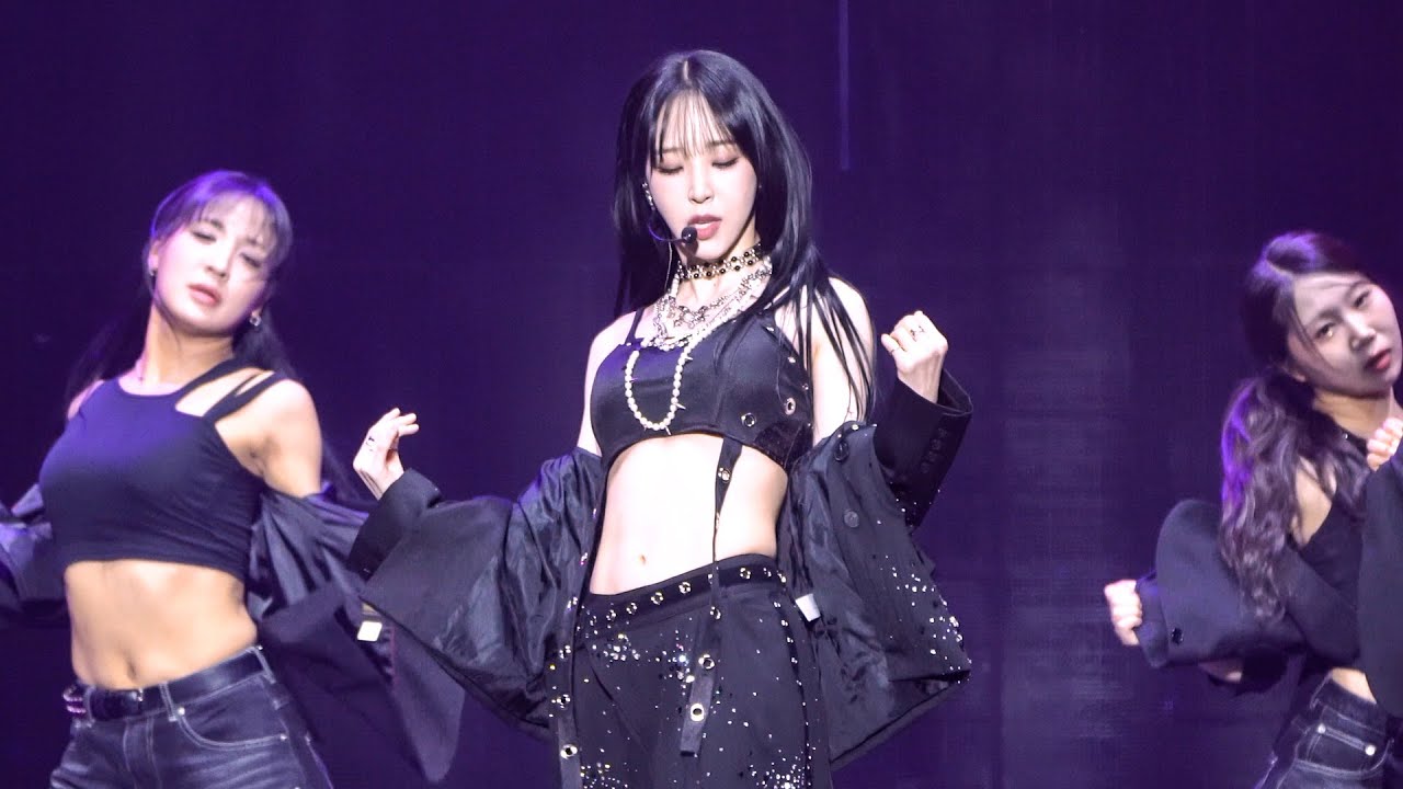 251122 문별 콘서트 - 머리에서 발끝까지(Shutdown), DRIP, SELFISH, CITT, Chocolate Tea 직캠 (MAMAMOO MOONBYUL FANCAM)