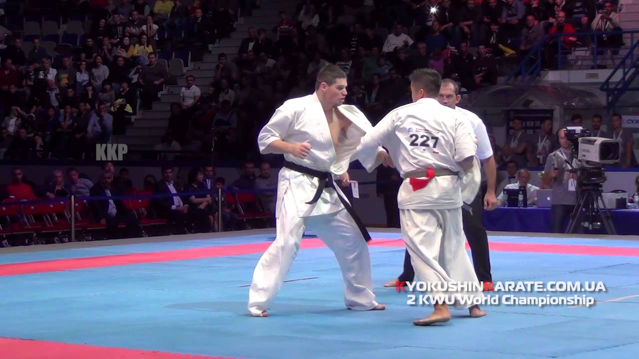 2 KWU WC Final -95 Maslennikov Nikolai (Russia) - Shoki Shimizu (Japan, aka)