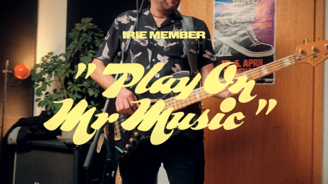 Play On Mr. Music - Lee 