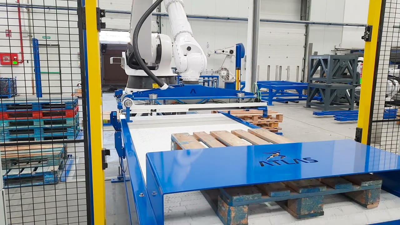 Pallet sorting robot - Atlas Robots