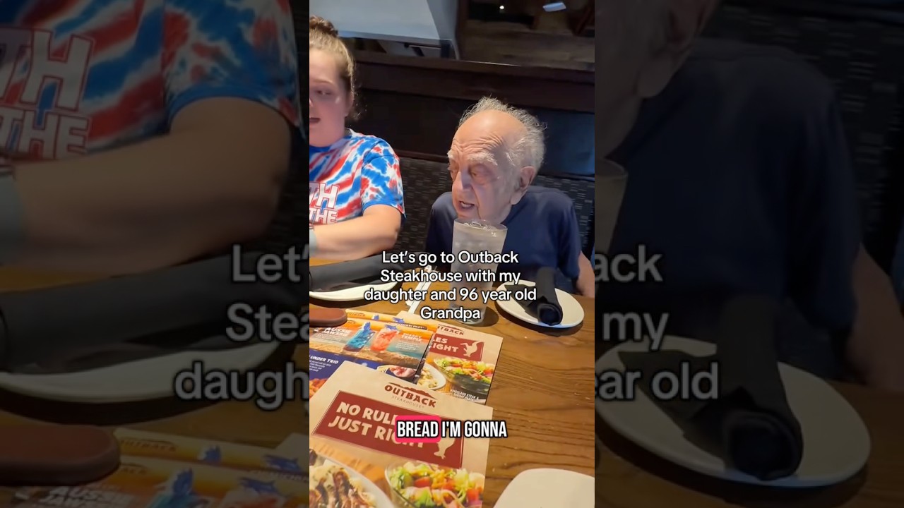 Заглянули в @Outback Steakhouse с дочерью и 96-летним дедушкой. Он был в восторге от стейка #outback