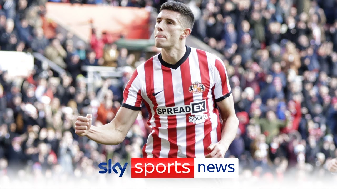 Southampton agree &pound;10m deal with Sunderland for Ross Stewart