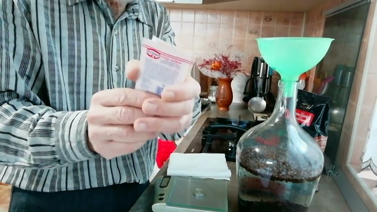 Coniac de casa. (Homemade Brandy) partea a-II-a final.