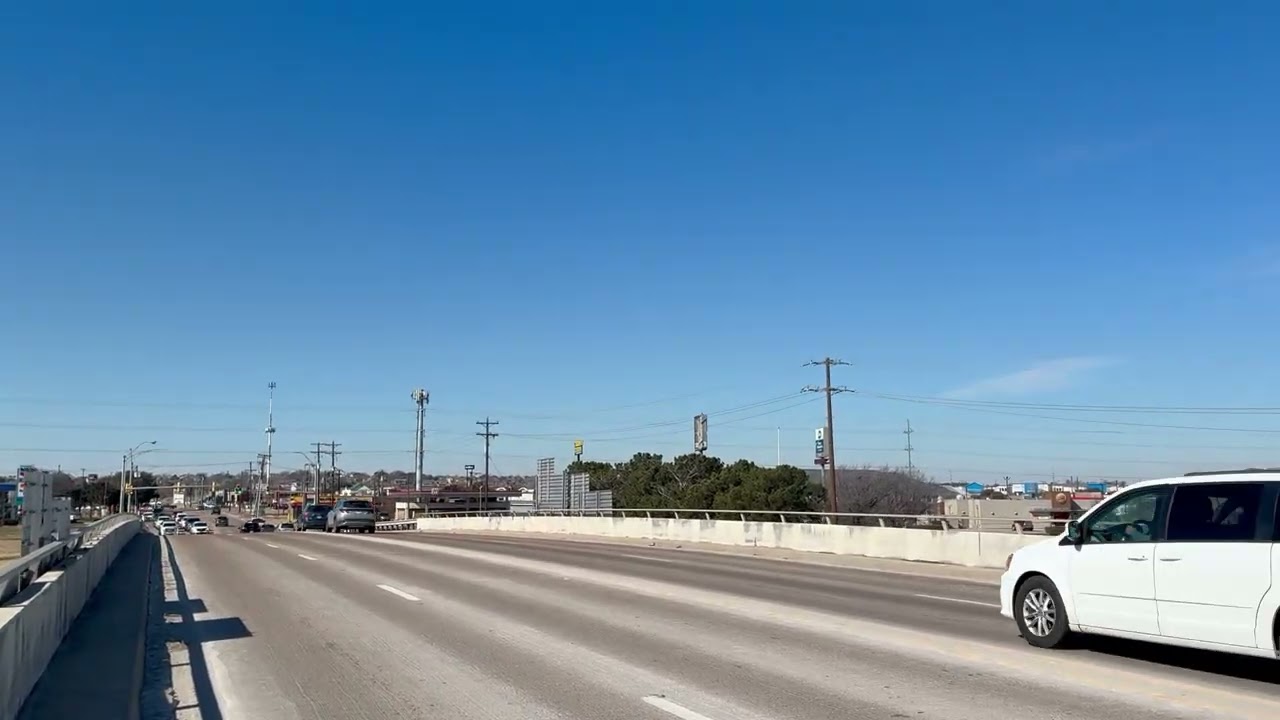 un video de paisajes de texas y carreteras un saludo a omero puentes y a lino 