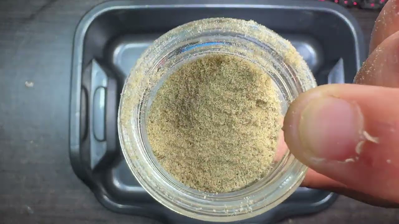 HOW TO MAKE HASH W/ CANNABIS LEAVES!!!