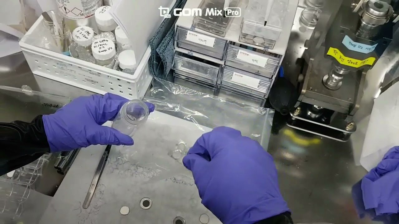 글러브박스 내 Coin Cell 제조