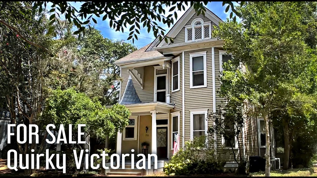 FOR SALE: Victorian Dream House on Dream Street in Natchez Mississippi