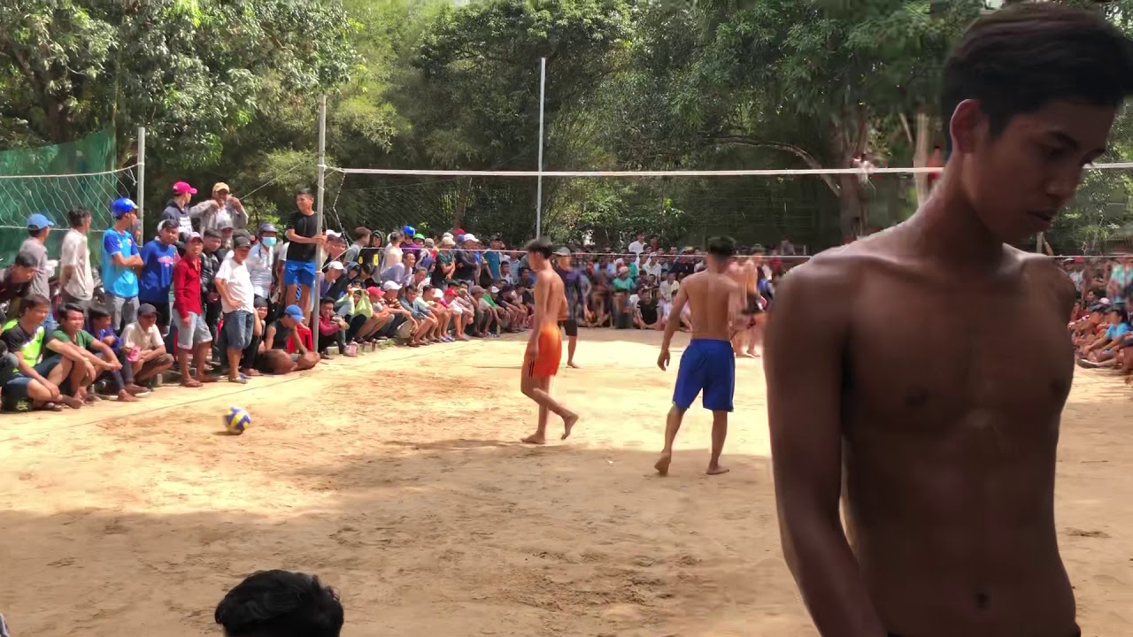 Bóng chuyền kèo hẹn ALI BÌNH đôi công NIẾT SAVANH. (30/12/2018)