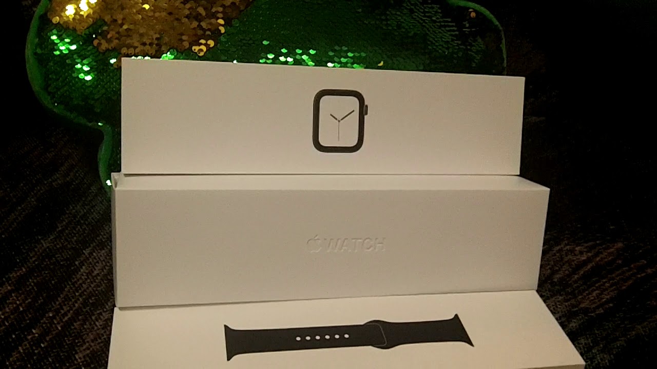 Apple Watch Series 4 ULTIMATE FREE GIVEAWAY!!! (ENTER NOW)