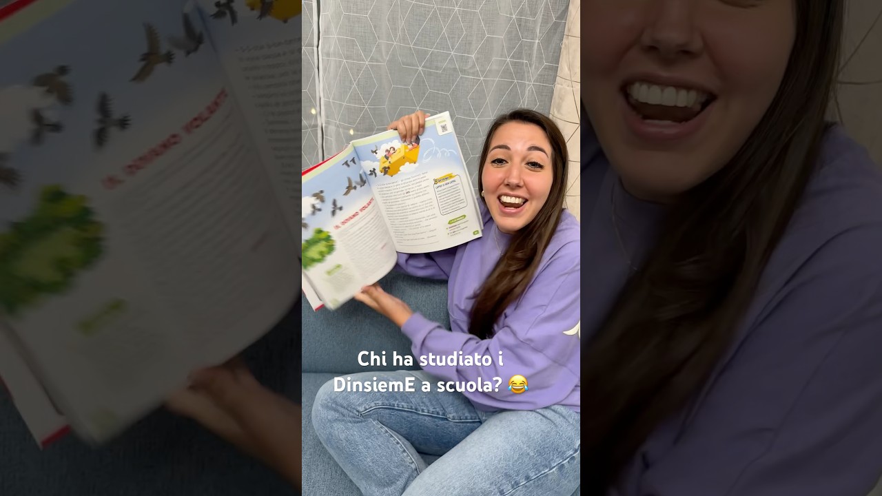 I DINSIEME SONO DENTRO UN LIBRO PER LA SCUOLA PER STUDIARE! 😱