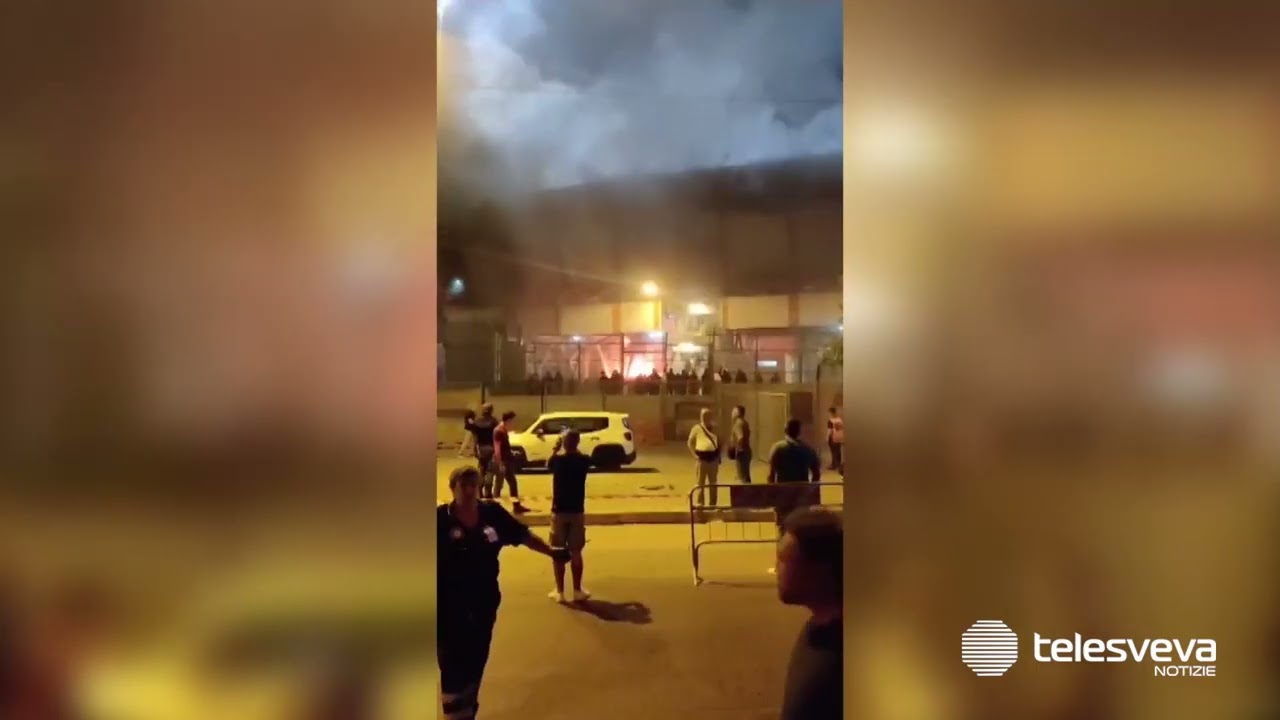 Incendio allo stadio “Iacovone” di Taranto a settembre scorso: arrestati due tifosi del Foggia