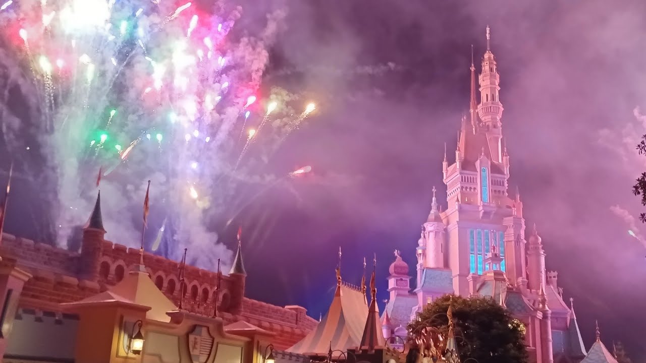 Watching momentous at the back of the HK Disneyland castle