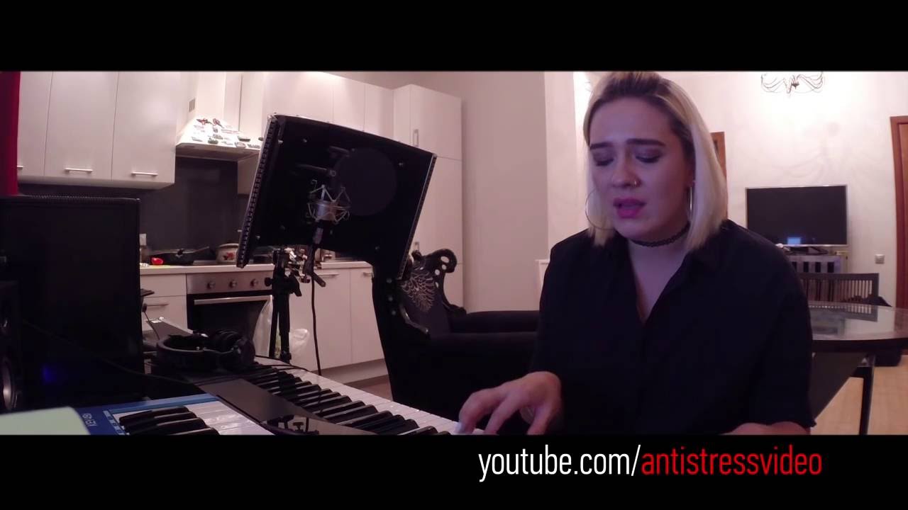 SuperSonya - Halo (Beyonce Cover)