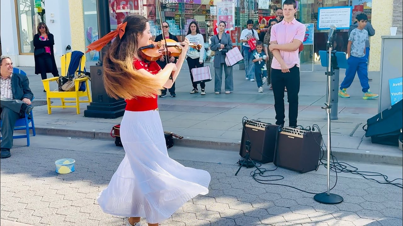 Amazing Sunday's street performance Avelina Kushnir & brother Artur