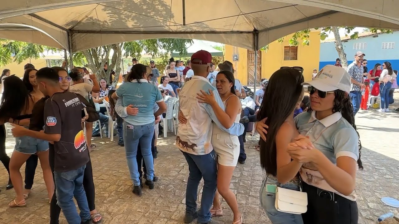 Os forrozeiros do swing ao vivo na cavalgada de nossa senhora dos remedios