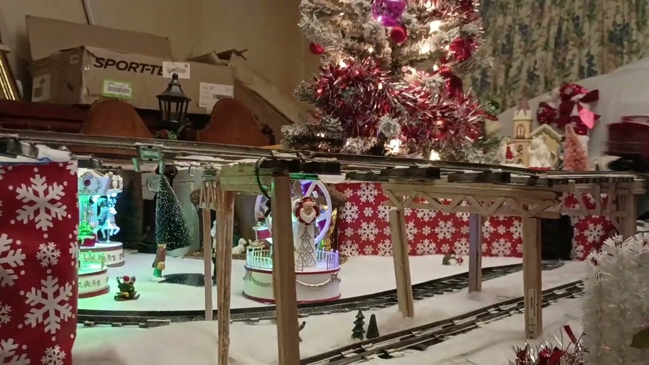 2025 Christmas train layout