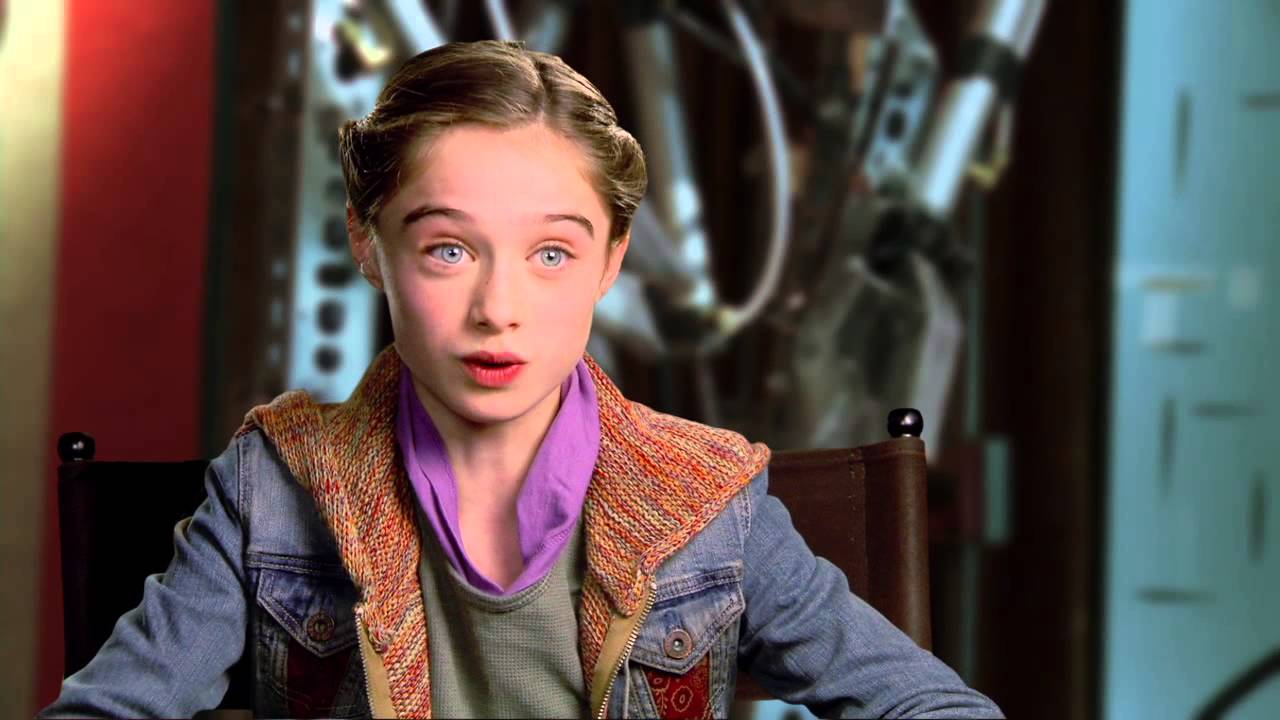 Tomorrowland: Raffey Cassidy 