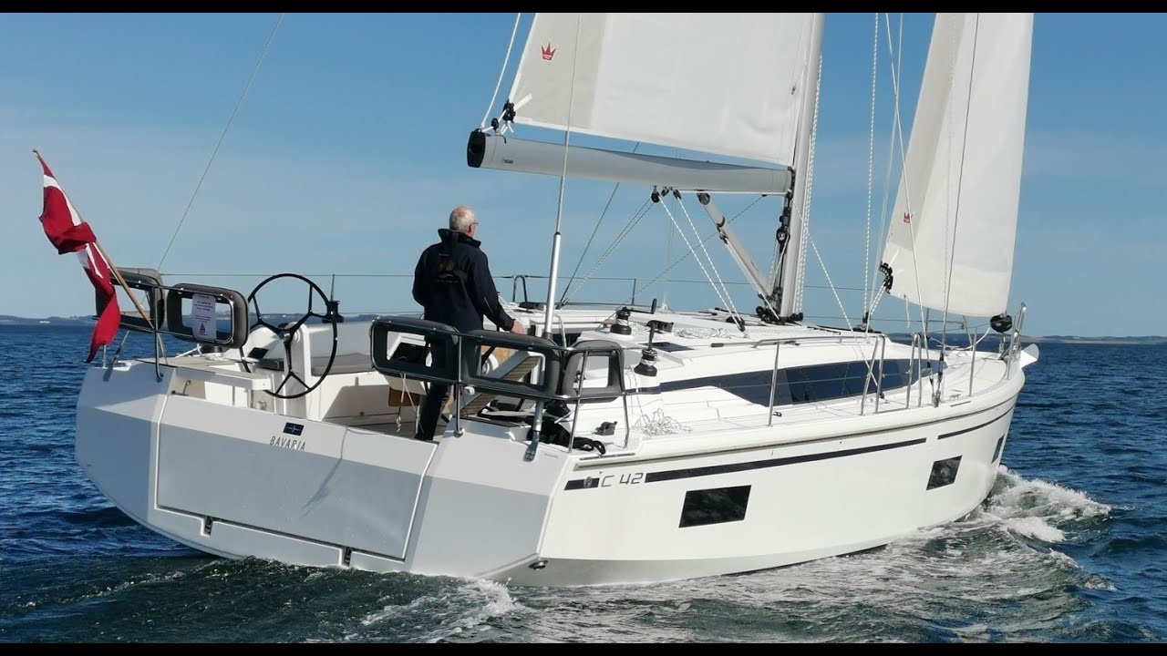 Test af ny Bavaria C42 med tjekket design