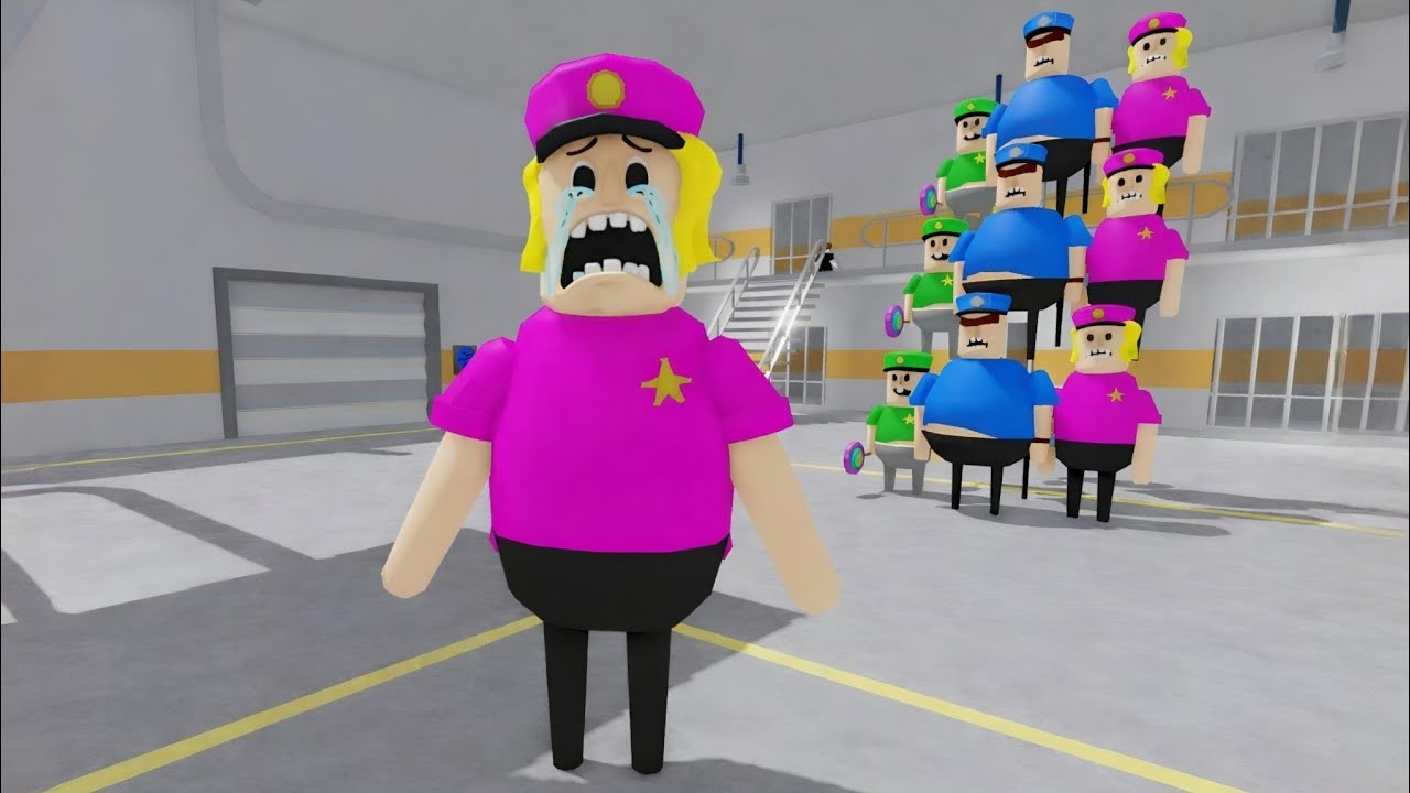 I playing as Mother Police In POLICE FAMILY ESCAPE! #roblox