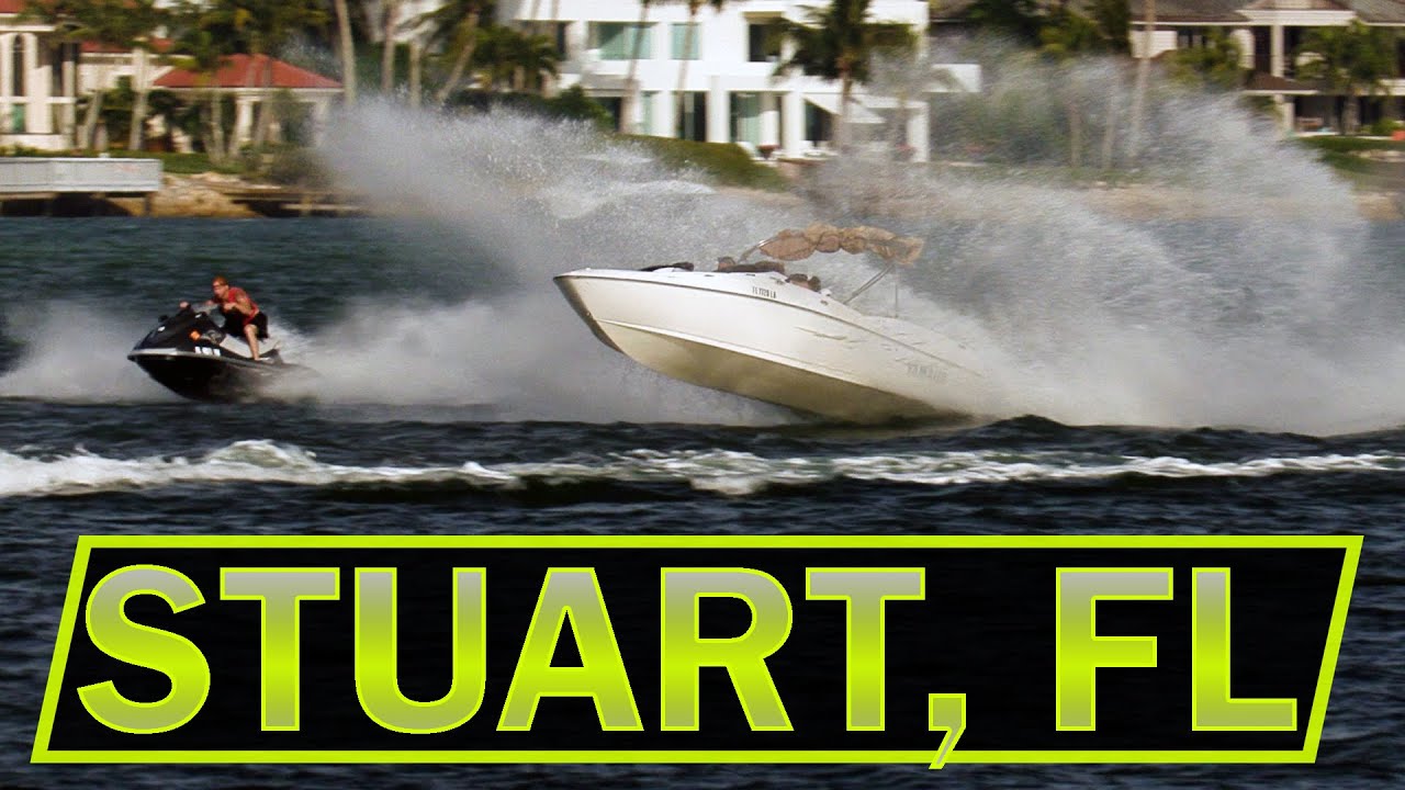 BOATS AT CROSSROADS IN STUART FL |  ROUGH INLETS  | Boats at St Lucie Inlet