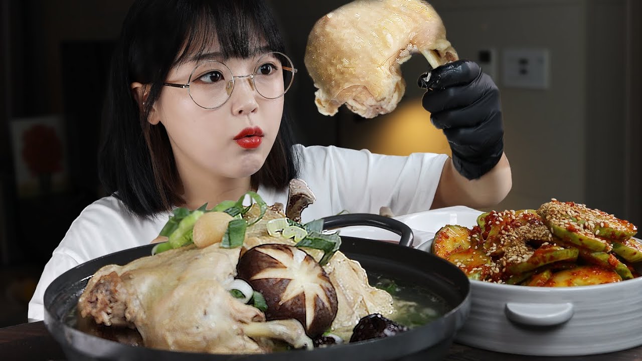 КУРИНЫЙ СУП И ОГУРЕЧНЫЙ КИМЧИ | MUKBANG ASMR