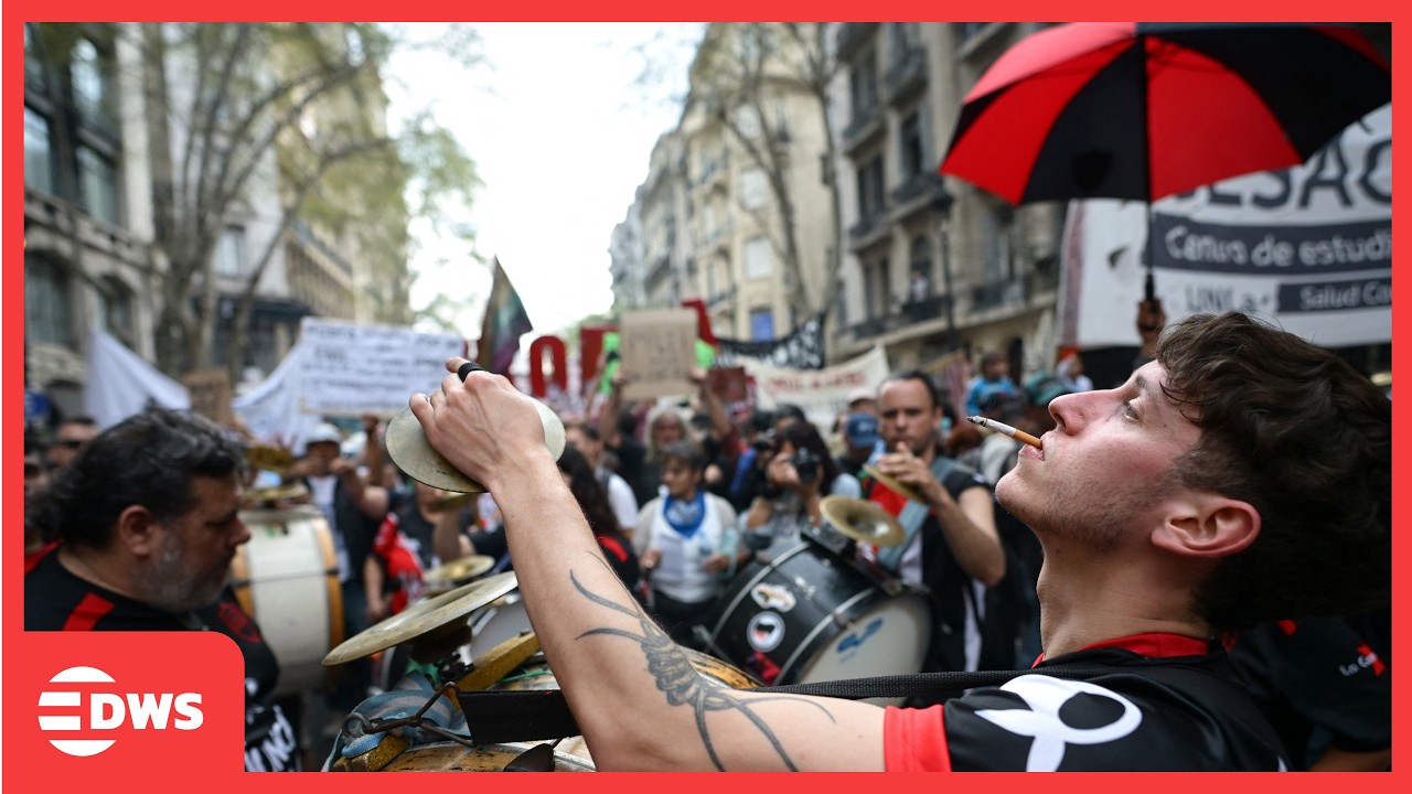 WATCH: Thousands March in Buenos Aires in Protest Against Milei Government | AC15