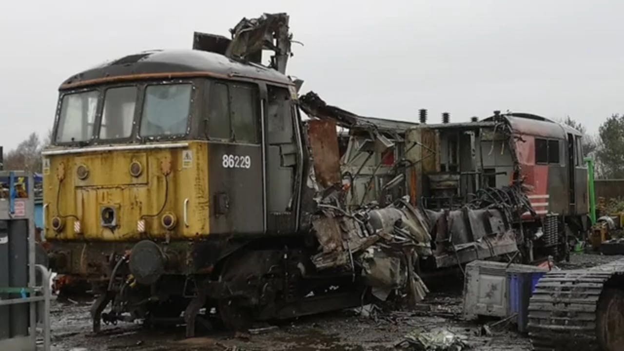Списанные, спасённые или забытые: судьба старых британских поездов #локомотив #железная дорога #f...