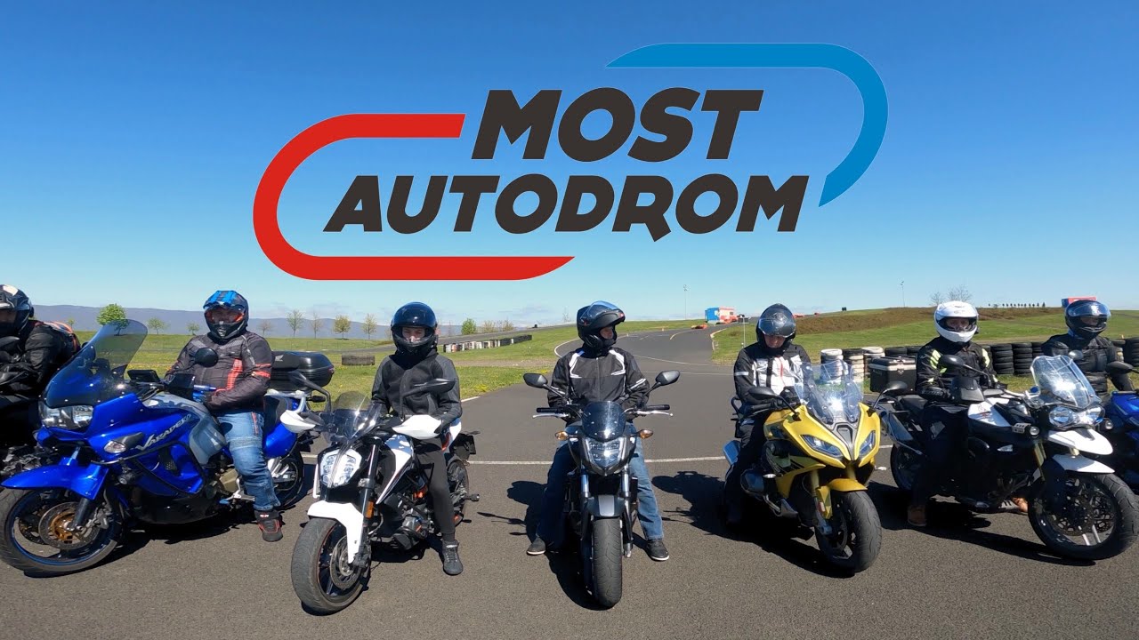 Jak probíhá moto-kurz v Mostě, sraz a spanilá jízda s Pepou Sršněm + dva kurzy zdarma!