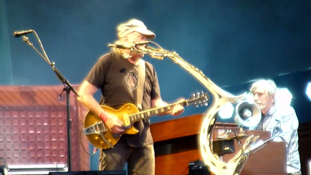 Neil Young - Sun Green - Hyde Park, London - 11 July 2025