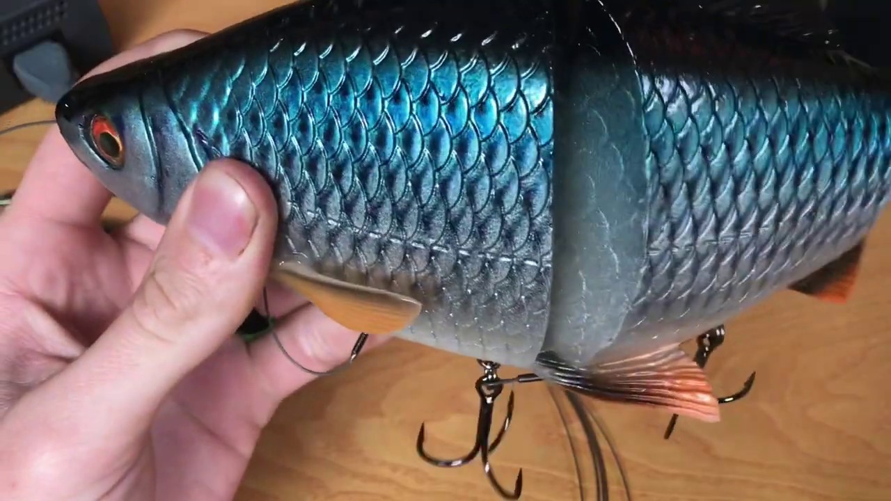 Savage gear line thru lure rigging for big pike