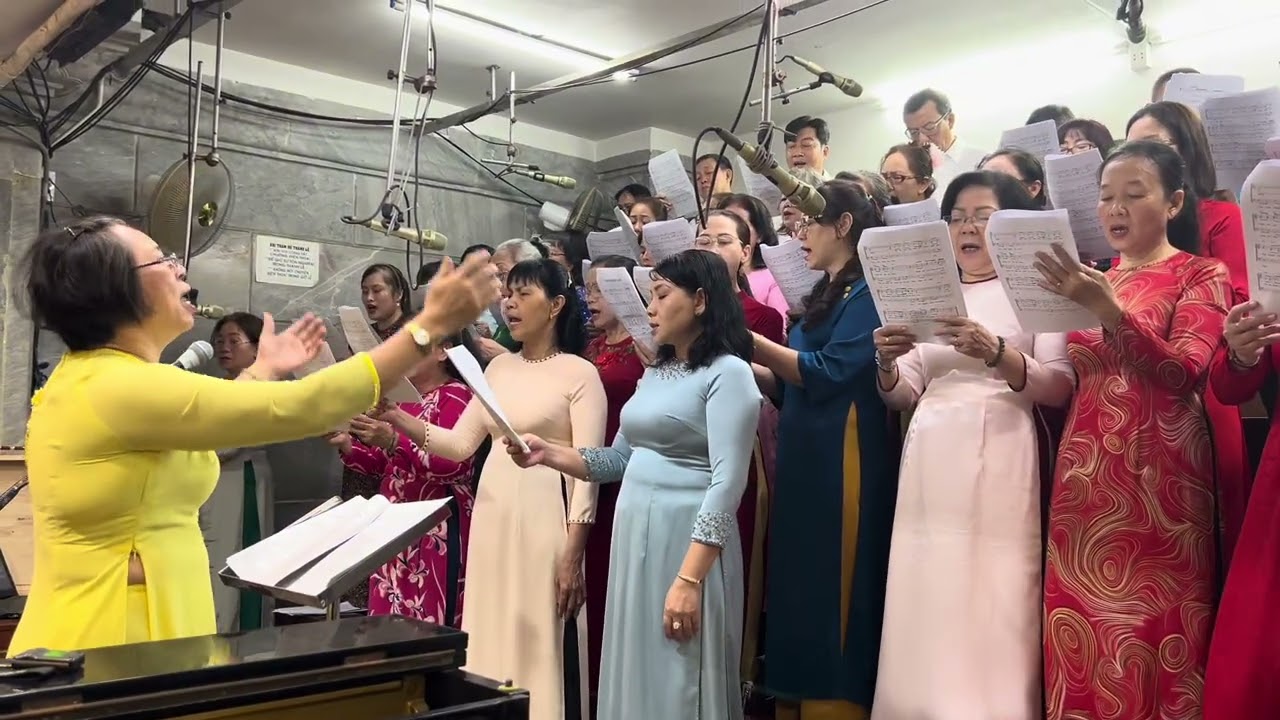 DÂNG CHA NGÀY XUÂN.