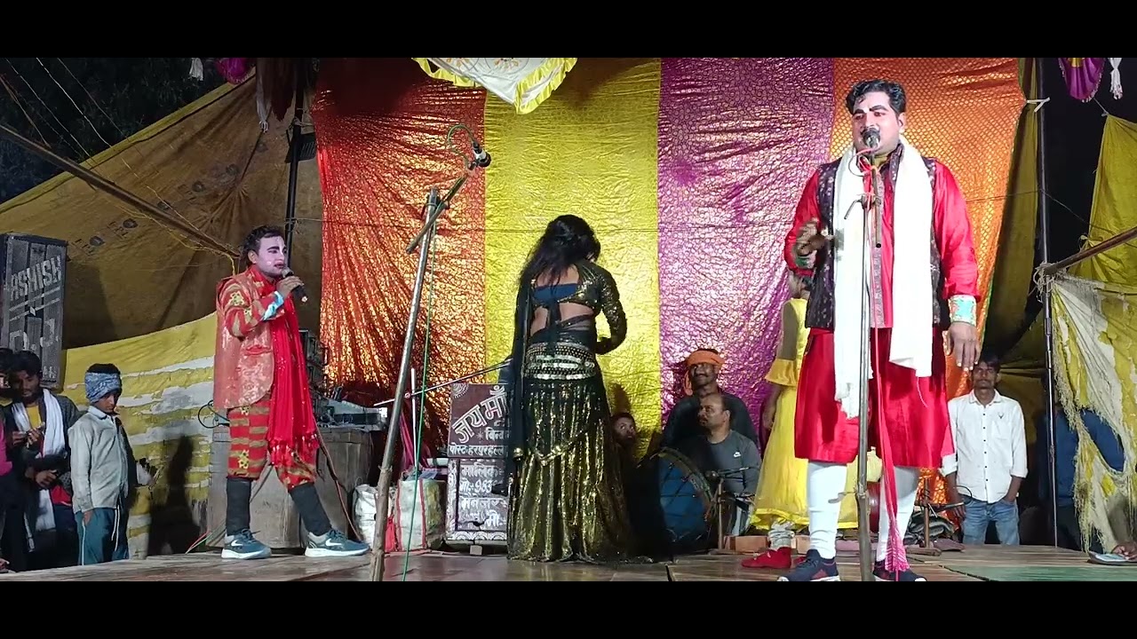 रंगारंग डांस प्रोग्राम