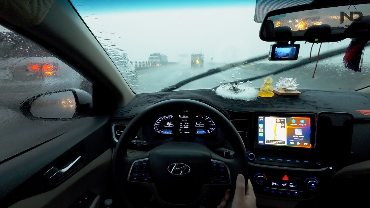 POV Hyundai Accent | Cơn Mưa Siêu Lớn Trên Cao Tốc Trung Lương