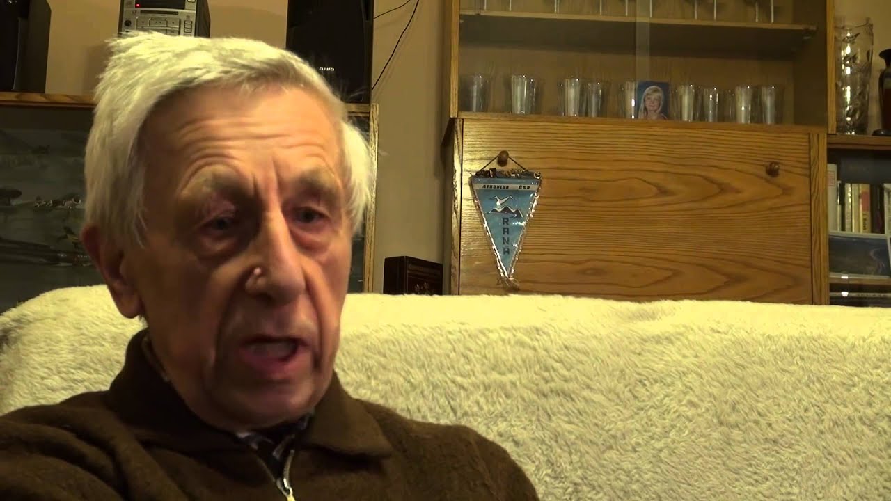 Blaník L-13 a vzpomínky Vl. Charouska