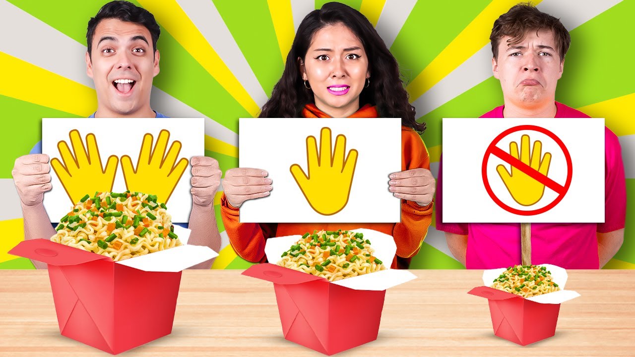 NO HAND VS ONE HAND VS TWO HAND | ONE COLOR CHALLENGE BY CRAFTY HACKS PLUS