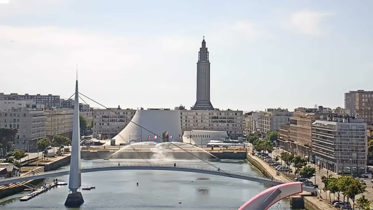 Jet d'eau bassin du commerce Le Havre