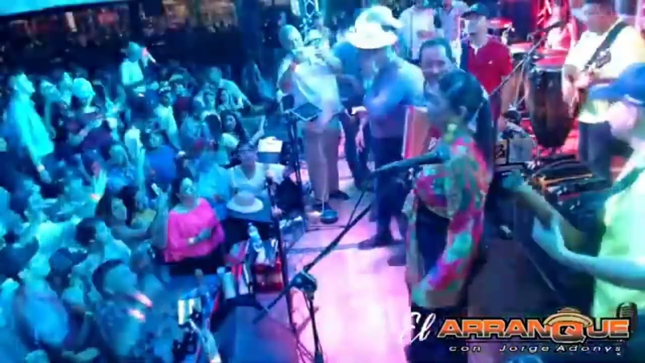 Jhonathan Chavez Junto A Nenito Vargas Reencuentro Historico 2022 en las tablas