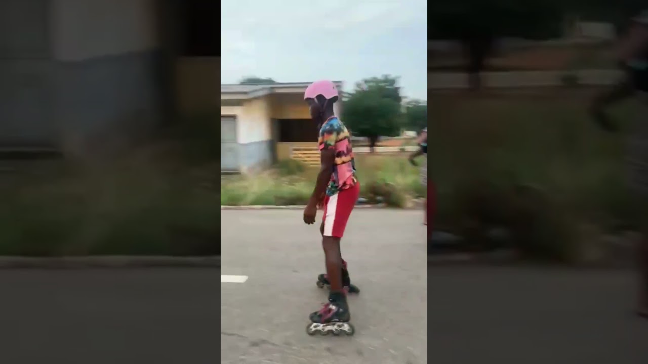 learn how to roll easy #rollerskates  #wormerskaters #skate
