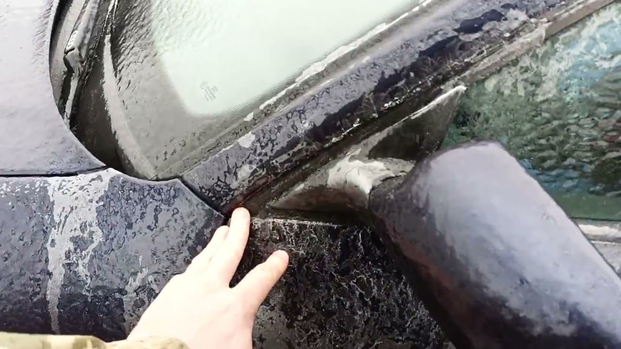 i Відкриваю обмерзлу машину I open the frozen car Открываю обледеневшую машину 07022026