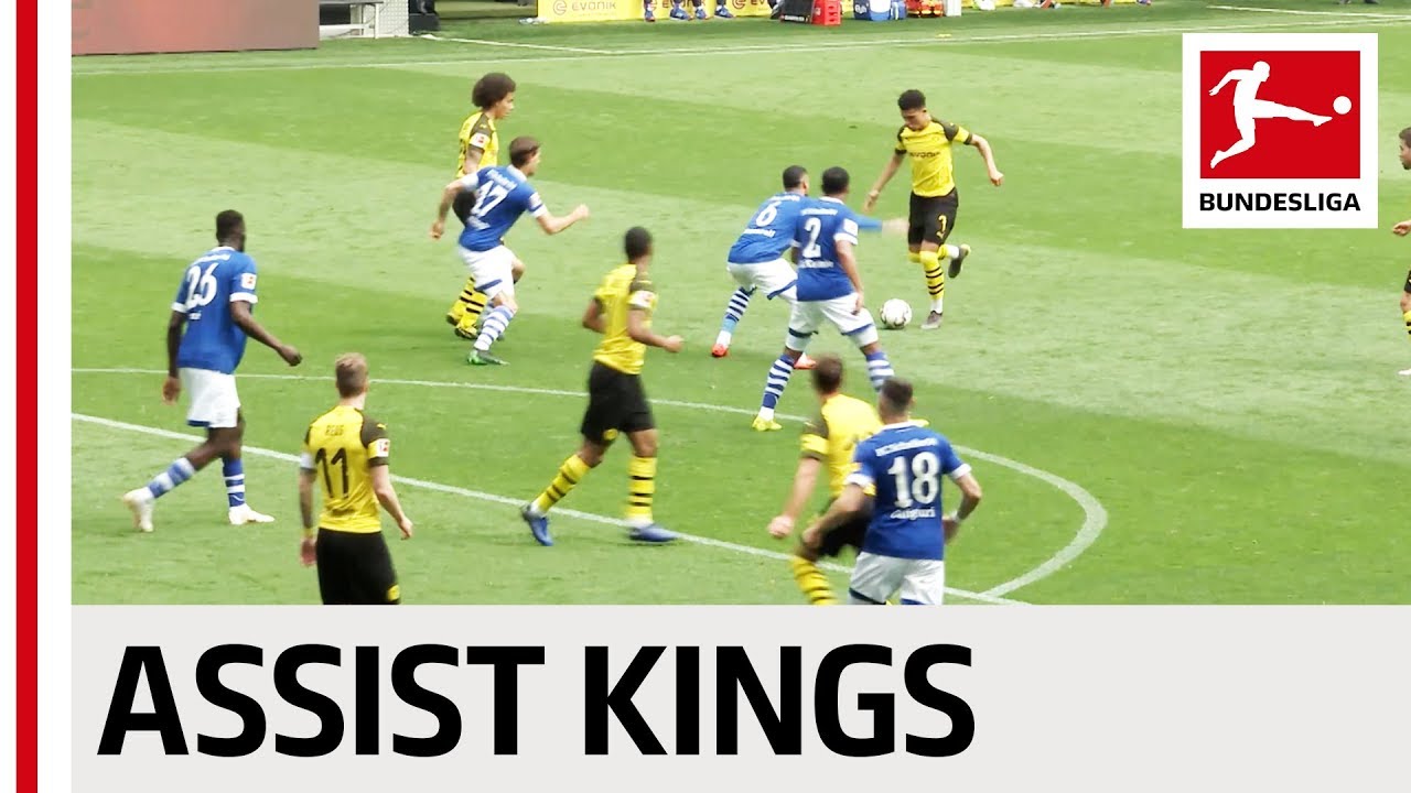Best Midfielders in 2018/19 - Reus, Sancho, Brandt & More